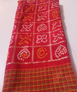 Printed Bandhani Red Saree In Silk
